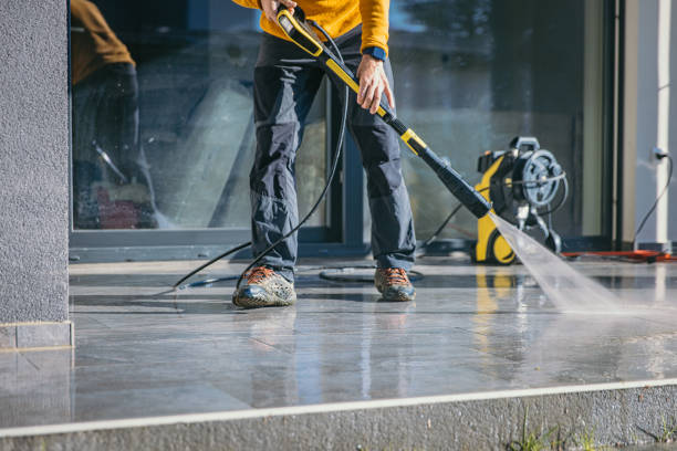 Best Sidewalk Pressure Washing  in Arlington, MN